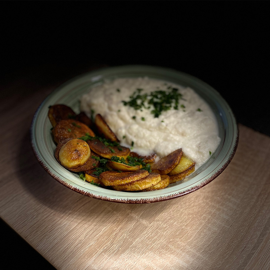 Bratkartoffeln mit Blumenkohl-Kokos-Creme